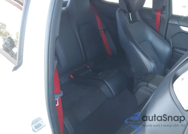 WDDGJ4HB7DG034156: 39309706