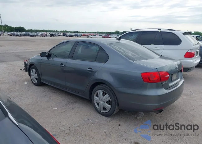 3VWD07AJ5EM261448: 39324609