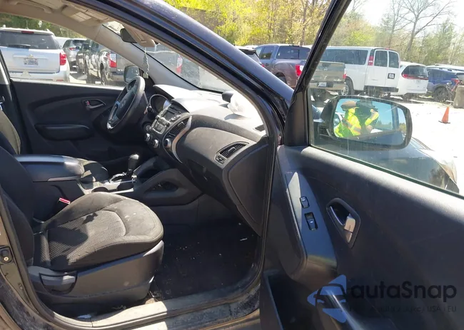 KM8JTCAFXEU950880: 39326374