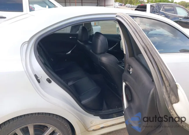 JTHBK262985082461: 39326459