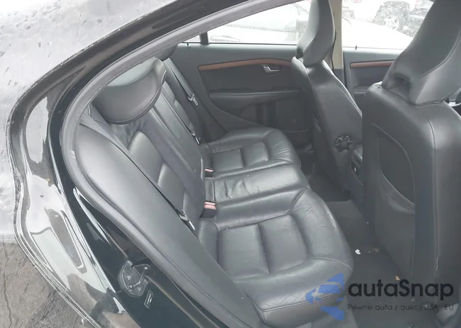 YV1AS982591105370: 39338929