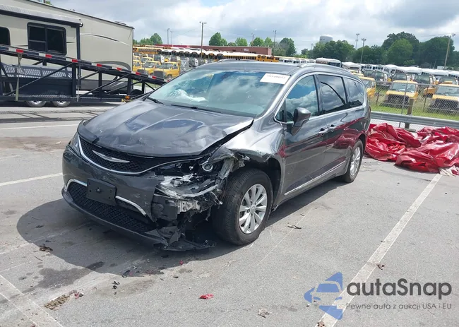 2C4RC1BG6JR309560: 39340052