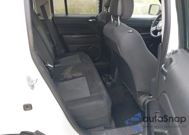 1C4NJPBA8GD575435: 39344913