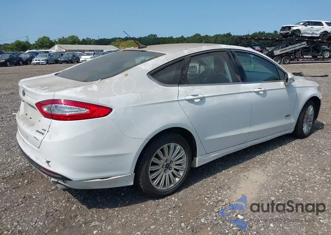 3FA6P0LU0DR304834: 39348860