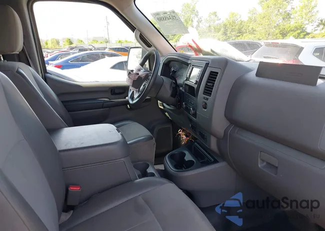 1N6AF0LY0FN809267: 39348880