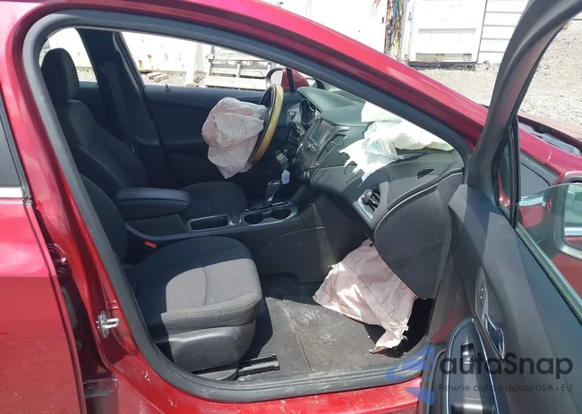 1G1BE5SM1H7267943: 39350314