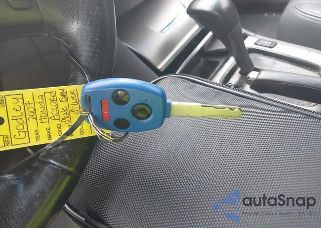 1HGCM56887A050839: 39355757