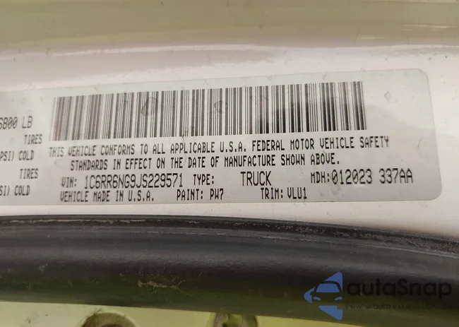 1C6RR6NG9JS229571: 39359724