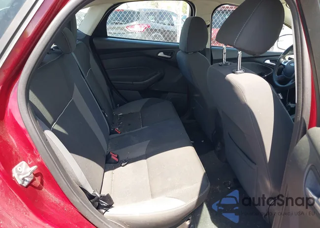 1FADP3F28EL247396: 39369727