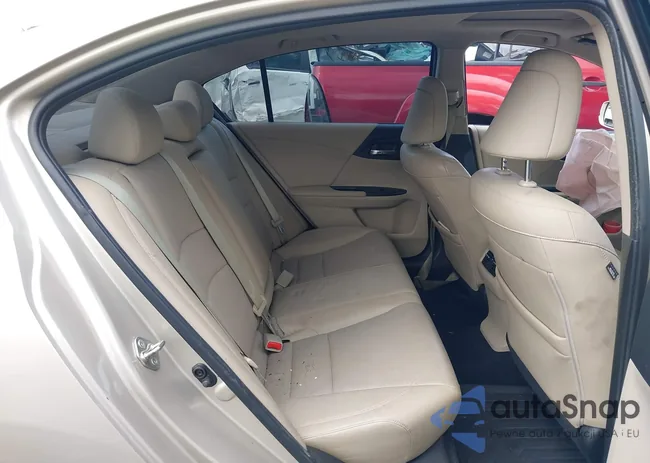 1HGCR2F85FA025895: 39372800