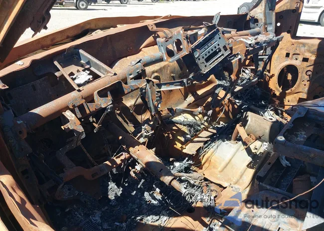 1FT7X2B65BEC21994: 39372999