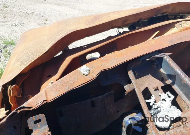 1FT7X2B65BEC21994: 39372999