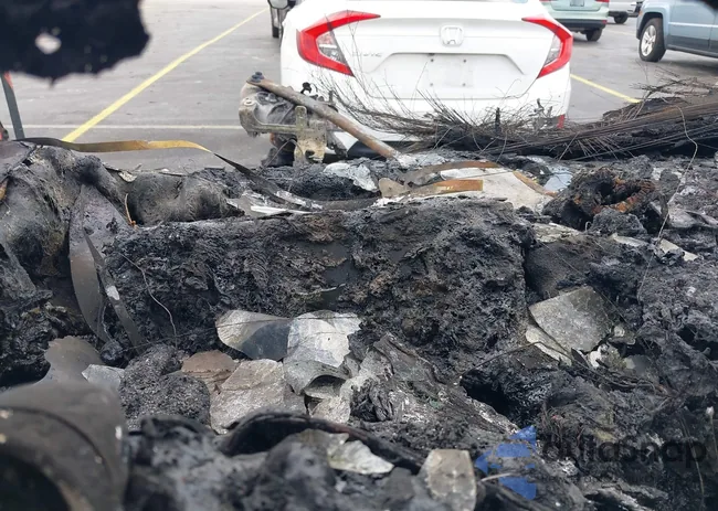 SALGS2EFXGA301566: 39375199