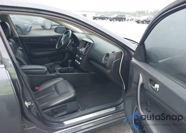 1N4AA5AP8CC829904: 39376417