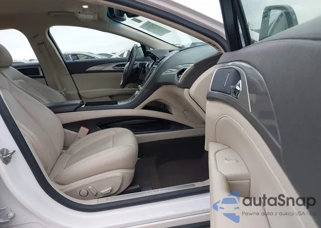 3LN6L5A9XKR604410: 39379720