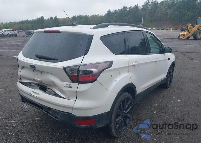 1FMCU9G98HUB25242: 39379735