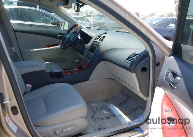 JTHBJ46G382214786: 39384402