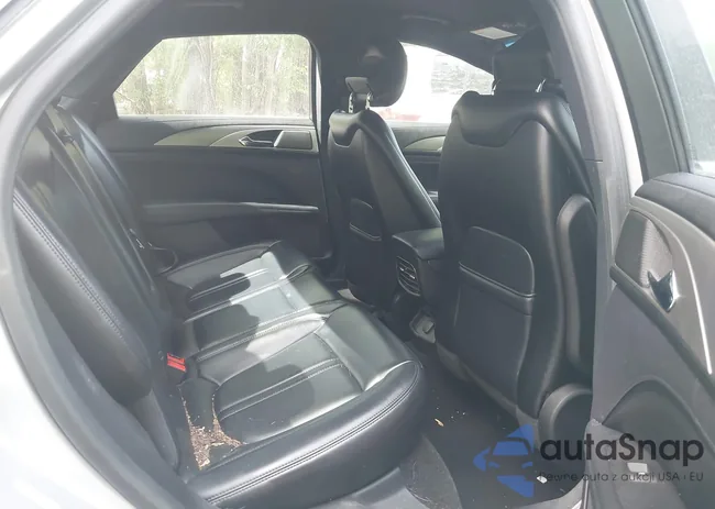 3LN6L5A96HR657016: 39392831