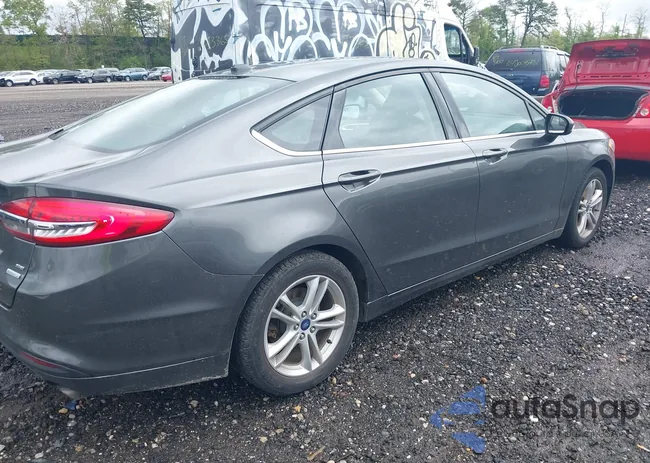 3FA6P0HDXJR159953: 39392260