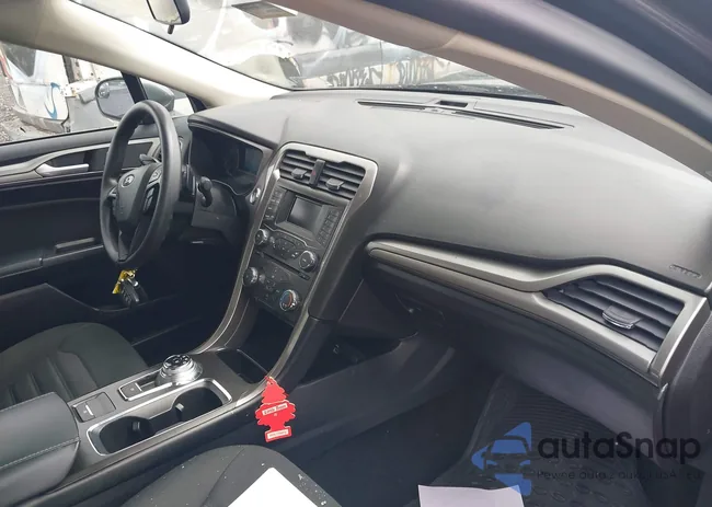 3FA6P0HDXJR159953: 39392260