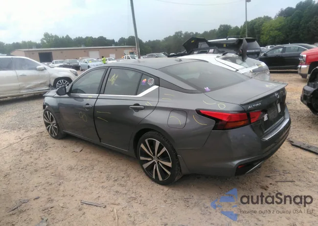 1N4BL4CW8LC114540: 39395539