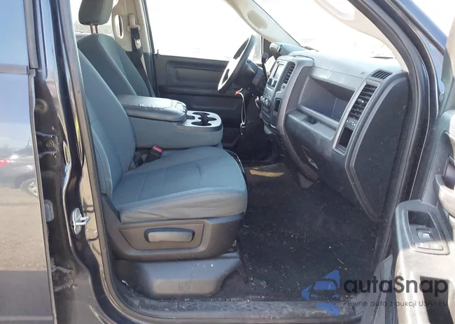 1C6RR7KT4DS692293: 39395860