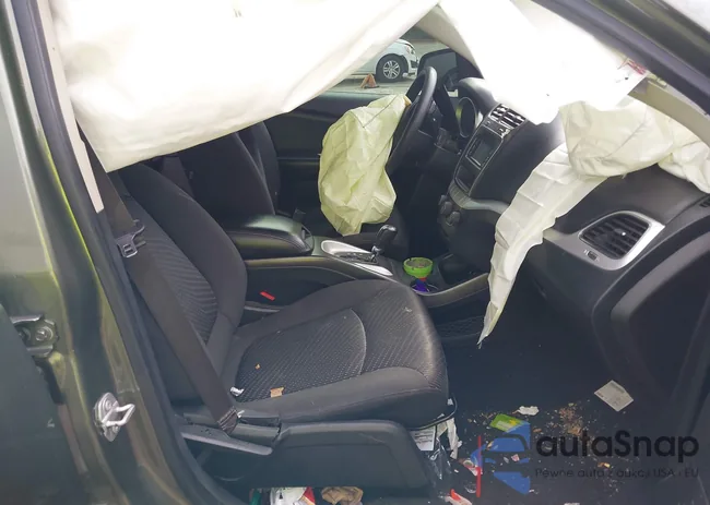 3C4PDCAB0JT443631: 39394932