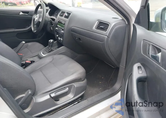 3VWDP7AJ0CM333875: 39398948