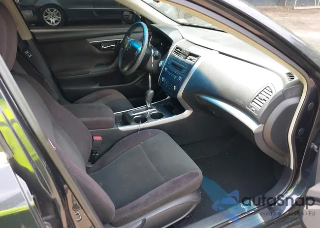 1N4AL3AP0DN407193: 39400101