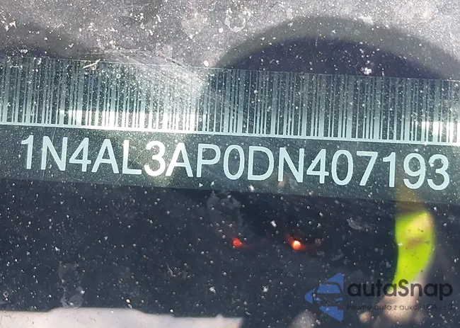 1N4AL3AP0DN407193: 39400101
