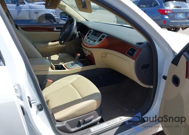 KMHGC4DD1CU185758: 39403766