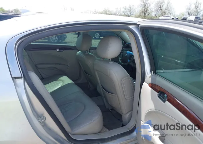 1G4HC5EM2BU101857: 39408151