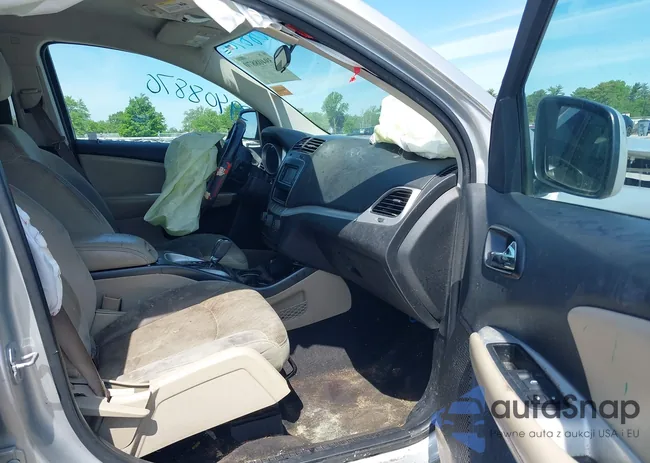 3C4PDCBG0DT535188: 39408870