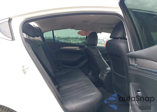 JM1GL1WY1J1321517: 39411226