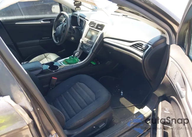 3FA6P0H77GR132678: 39418554