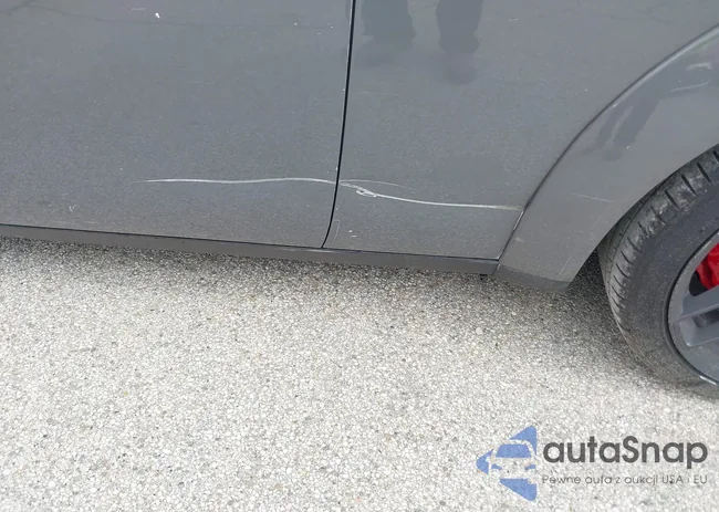 2C3CDZC92JH244119: 39425817