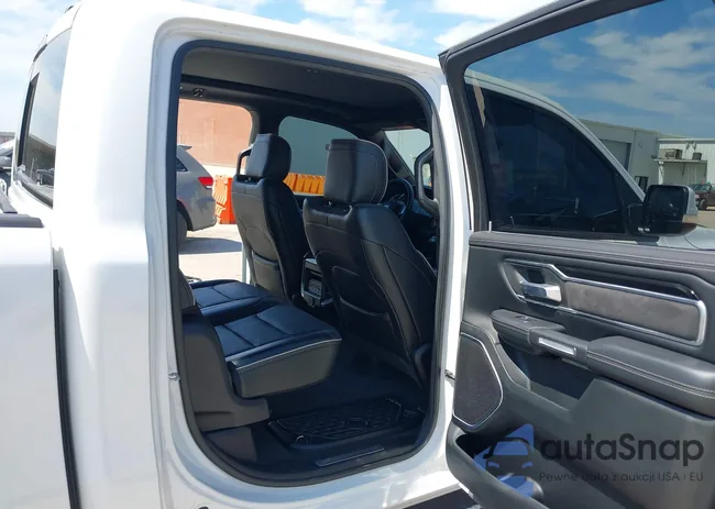 1C6SRFJT2KN870209: 39431650