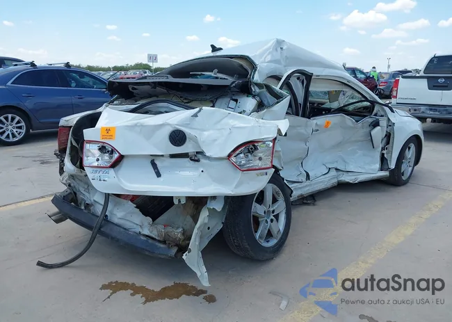 3VW3L7AJ9EM336963: 39443185