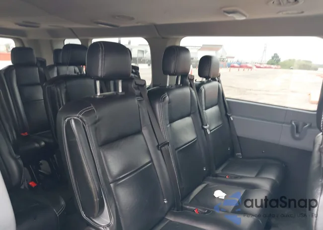 1FBZX2ZMXHKB53008: 39444921