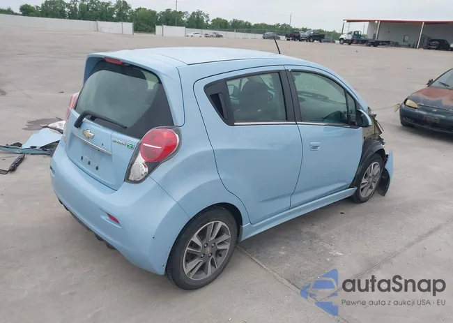 KL8CL6S04FC704111: 39445783