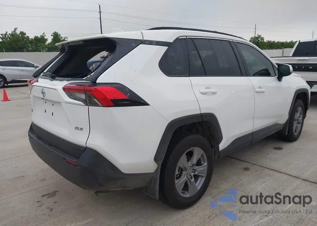 2T3W1RFV0RW313072: 39451777