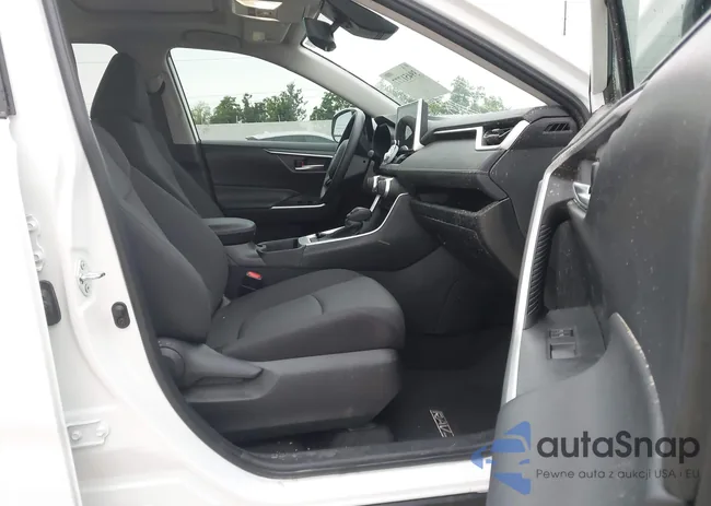 2T3W1RFV0RW313072: 39451777