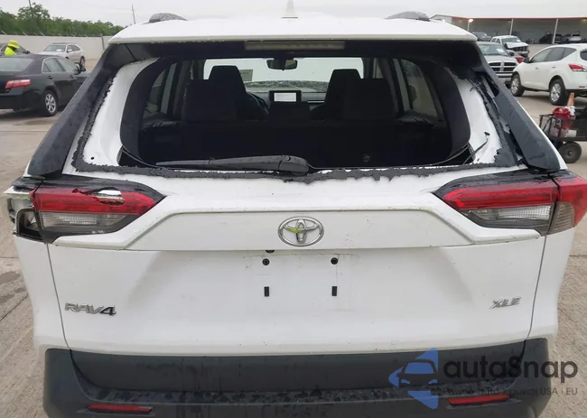 2T3W1RFV0RW313072: 39451777