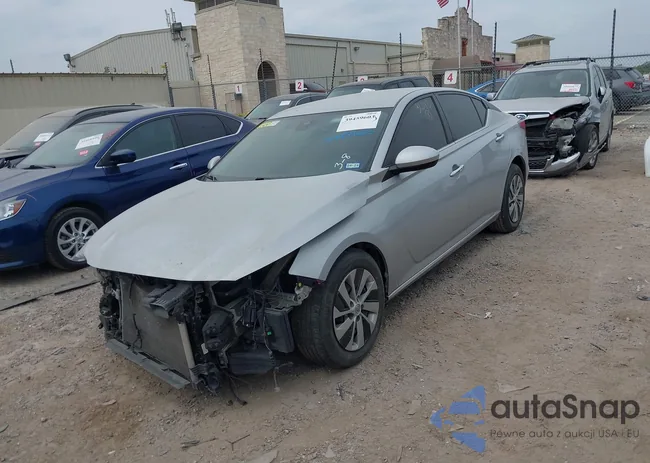 1N4BL4BV6NN310248: 39459603