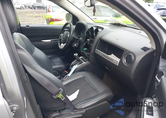 1C4NJCEA6GD620036: 39470155