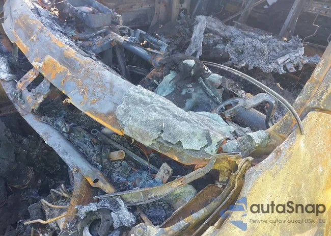 1C4PJMDN8KD194328: 39470623