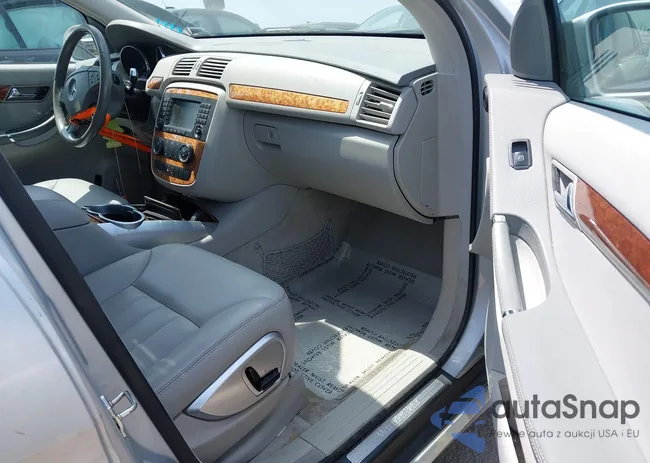 4JGCB56E88A067017: 39477685