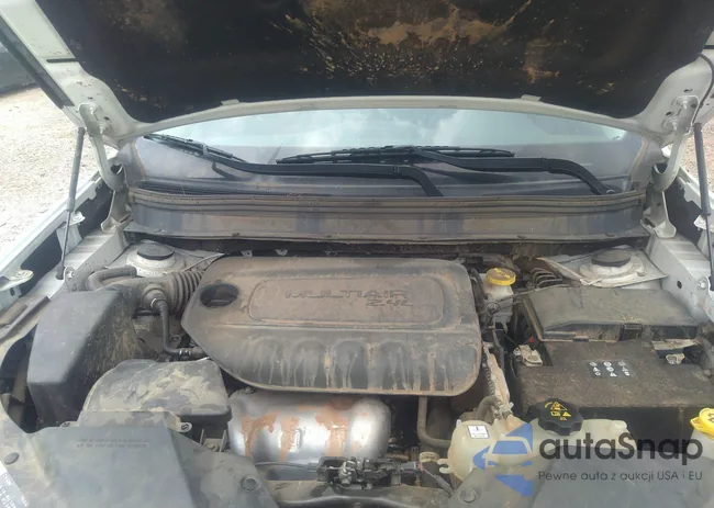 1C4PJLCB5LD611066: 39479879