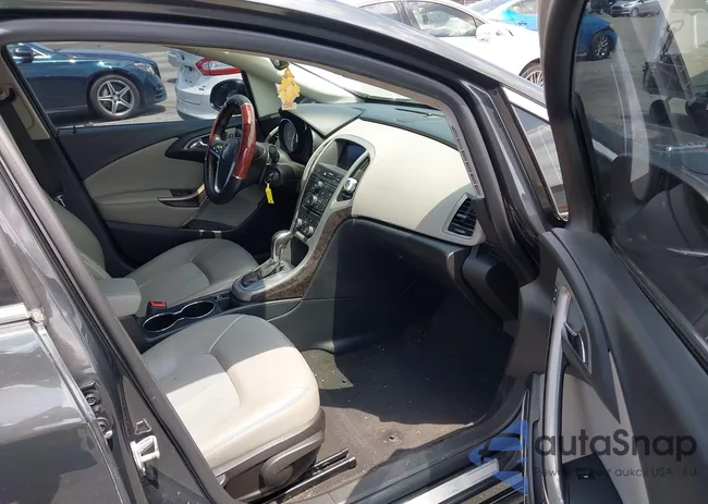 1G4PP5SK5E4227928: 39496762