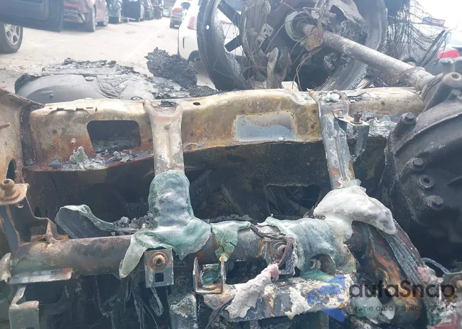 ZASFAKAN2J7B85844: 39500511